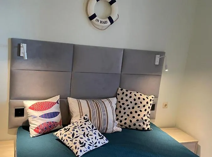 Pollo Resort, Summer Wind アパート サニービーチ